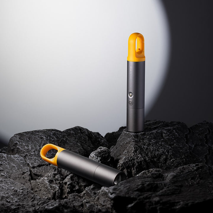 High Lumen Stepless Zoom Outdoor Camping Flashlight
