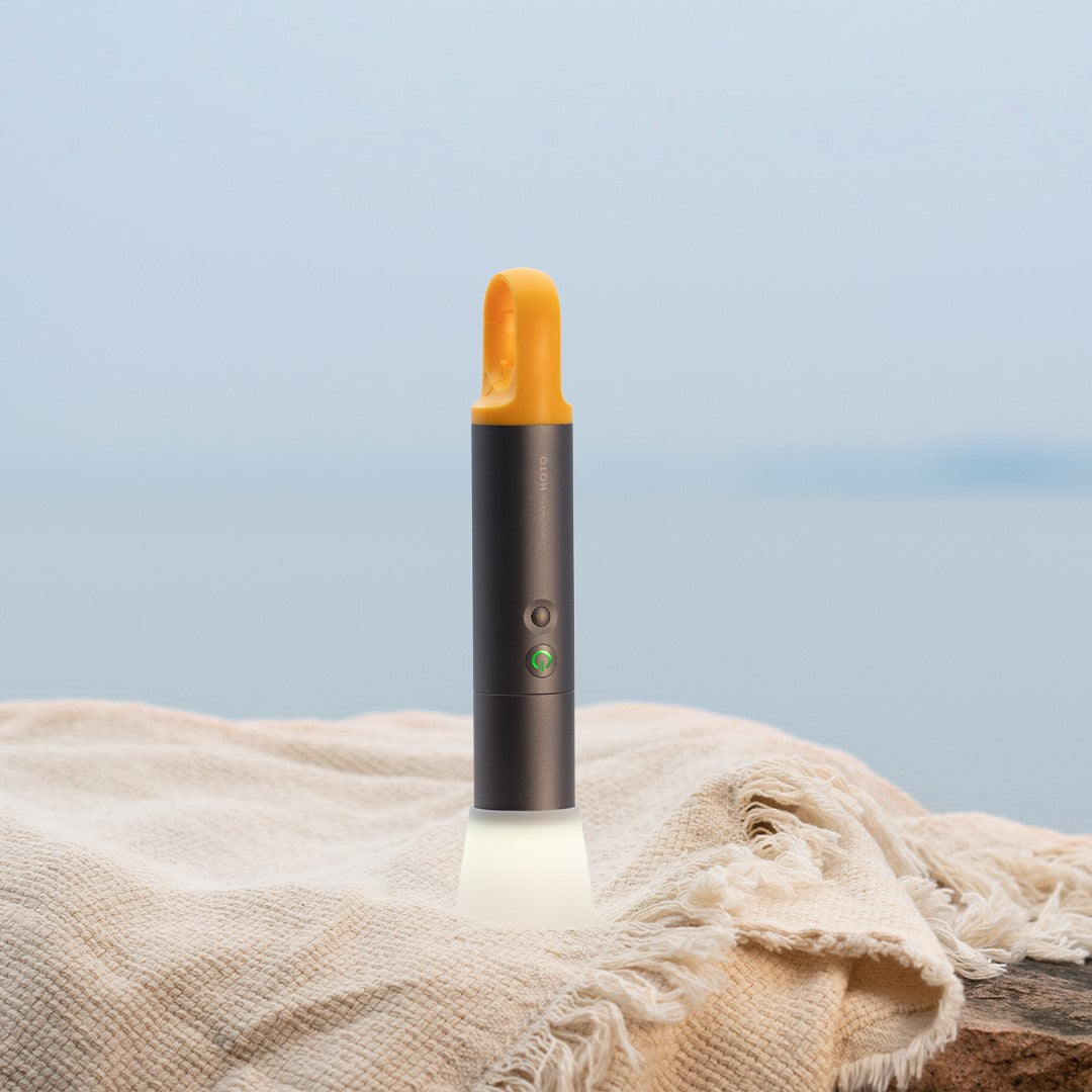 High Lumen Stepless Zoom Outdoor Camping Flashlight
