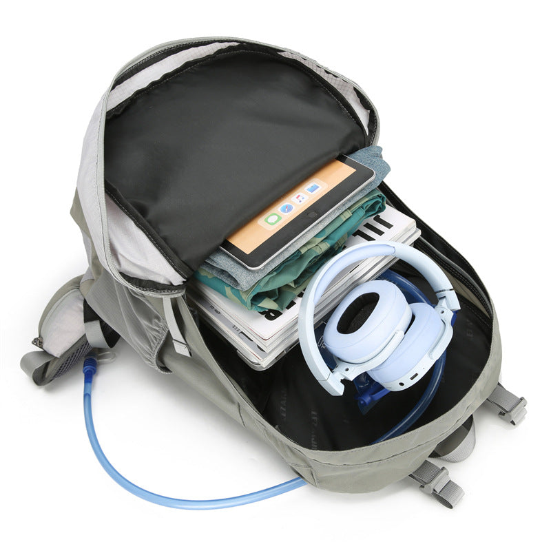 New Large Capacity Outdoor Backpack for Hiking Cycling Travel